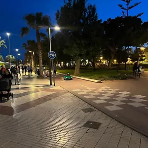 Luxury 190m2 Amplio Moderno Con Terraza En La Azotea De 50m2 Junto A La Playa, En El Centro De Torre Del Mar, Malaga, Modern Large With 50m2 Roof Terrace By The Beach, Right In The Center Of Torre Del Mar, Malaga , Torre Del Mar España